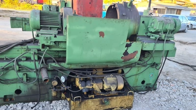 VORONEZH High Accuracy Internal Cylindrical Grinder, in working order