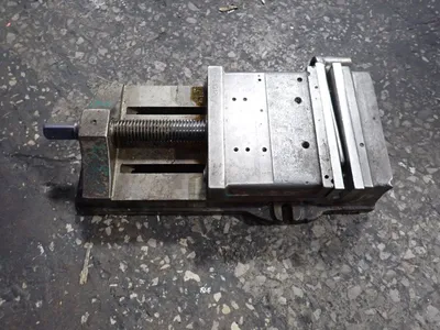 8" Vise
