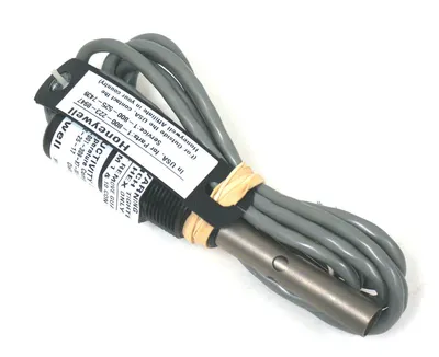 NEW HONEYWELL 04973-001-309-X7-00-000 CONDUCTIVITY CELL 31606484