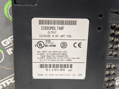 GE Fanuc IC693MDL740F 90-30 Series Digital Output Module Missing Cover Used