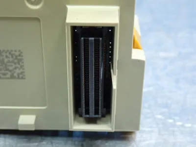 USED OMRON CJ1WAD081V1