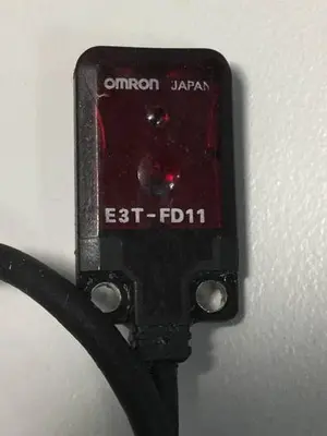 USED OMRON E3T-FD11