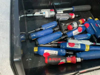 Used _UNKNOWN_ _UNKNOWN_ Screw Drivers Ohio US | HGR 24 #1335380