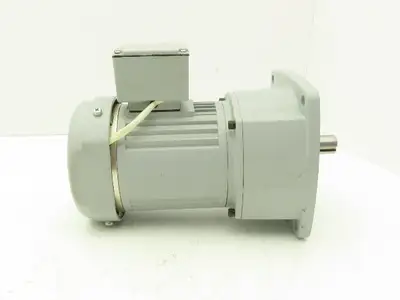 Nissei G3F22N200-UTB010NA GTR Inline Gearmotor 200:1 100W 8.5rpm 220VAC 3PH