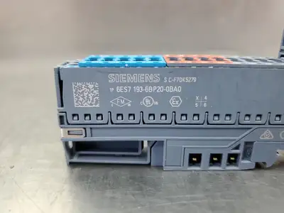 USED Siemens 6ES7131-6BF00-0BA0 Input Module w/6ES7193-6BP00-0BA0 Base