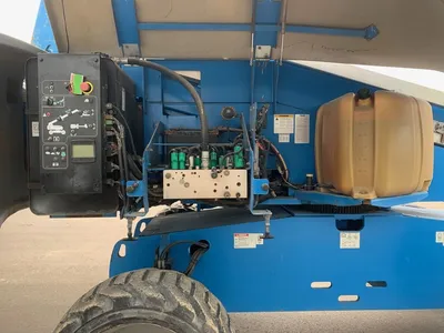 Used 2013 GENIE S-60 X TELESCOPIC BOOM LIFT Telescopic Boom Lifts Alberta CA | Adcock Equipment #1418153