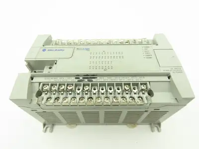 Allen Bradley 1762-L40BXBR MicroLogix 1200 PLC Input Output Module Ser C Rev 9