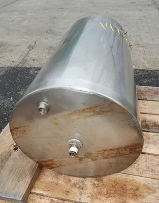 USED 35 GALLON HEATING TANK 35 GALLON