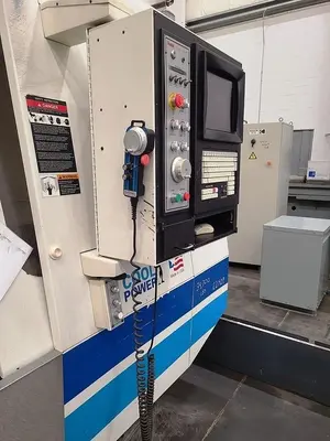2002 Fadal VMC6535-50  32MP Control, Rigid Tapping, Cool Power, Remote Jog Handle, Chip Conveyor, Expanded Memory
