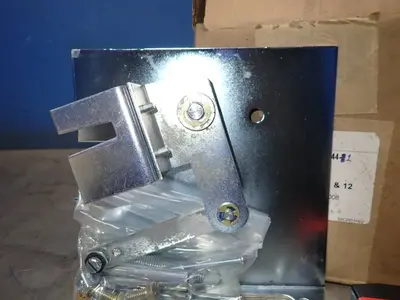 Used EATON 8268441 Circuit Breaker Parts Ohio US | HGR 24 #754601