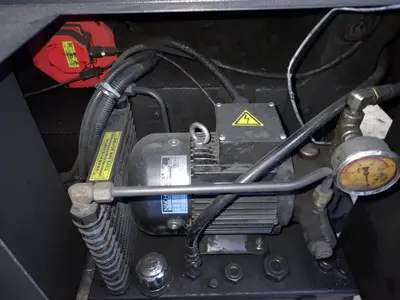 USED HYUNDAI WIA CORPORATION F500