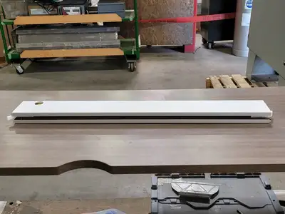 4" Door Rail W/ Lock DR4SSA12CL