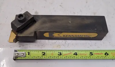 Used KENNAMETAL TURNING TOOLS Misc Industrial Equipment Kentucky US | Aucto #687399