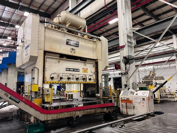 2014 EAGLE #SC2-600-144-60 Straight Side Double Crank Press | Universal Press & Machinery (UPM)