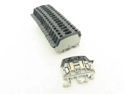 Legrand 390 86 Viking 3 Separable Fuse Block 6.3A 10AWG Lot of 45