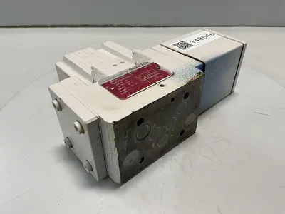 USED MOOG D661-5009