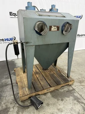 Used DEE-BLAST 38 Blast Cleaning Georgia US | The Equipment Hub #1329224