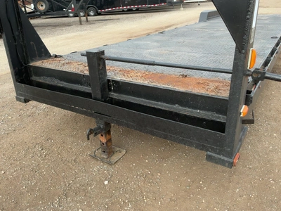 Used 2006 KAUFMAN 36' TANDEM AXLE GOOSENECK Gooseneck Cargo Trailers Michigan US | Miedema Asset Management Group #1769393