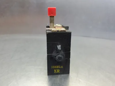 Allen Bradley CR124E022 600V STD PILOT DUTY RELAY. 4E-25