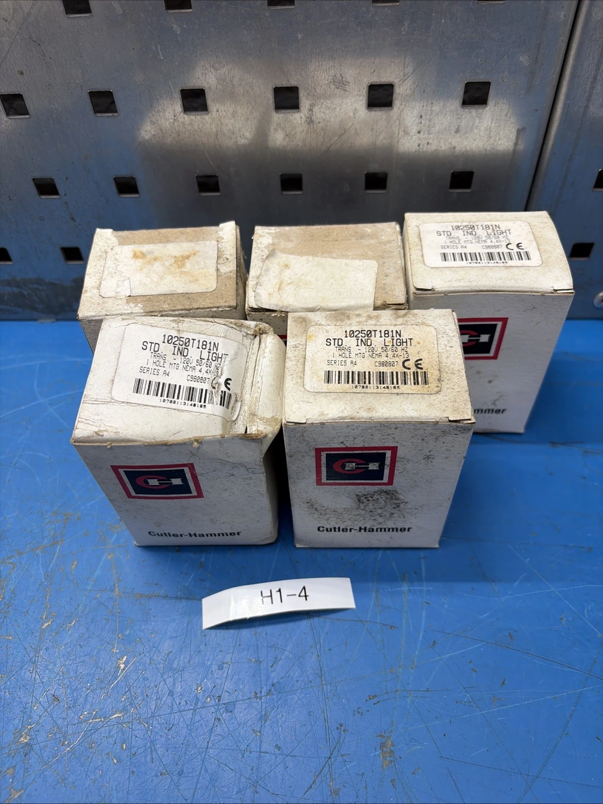 New | in-Stock CUTLER-HAMMER 10250T181N Lamps Indiana US | J&J Industrial Supply #1306355