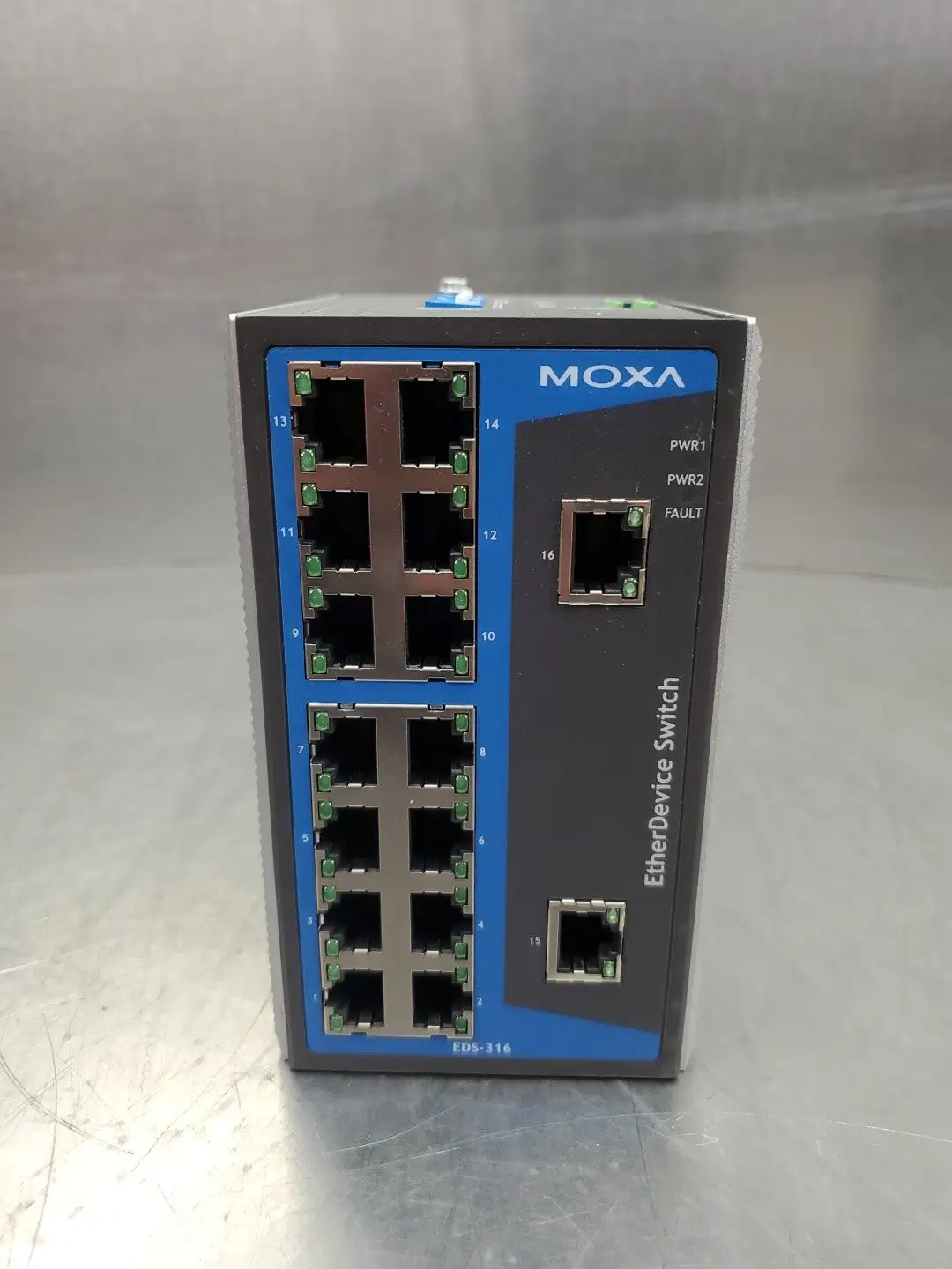 USED Moxa EDS-316 EtherDevice Switch, 15-Port, 12-45VDC