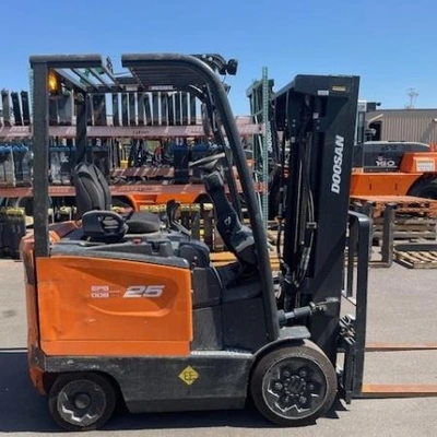 Used 2021 DOOSAN BC25S-7 4-Wheel Sit down Electric Counterbalance Forklifts Arizona US | Leavitt Machinery #1443737