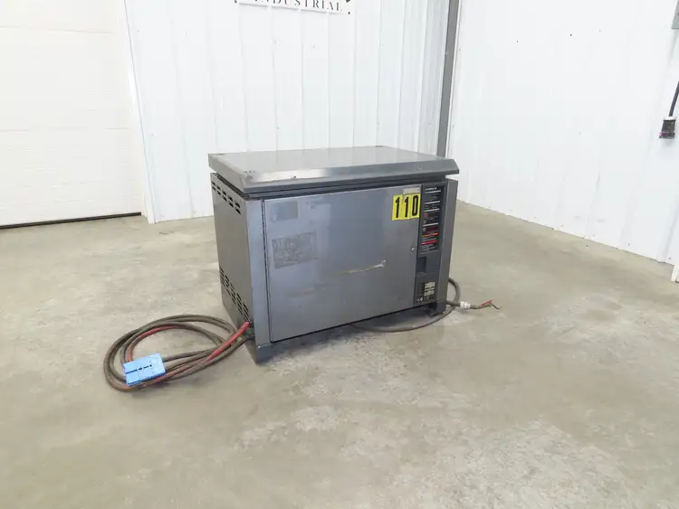Used GNB _UNKNOWN_ Battery Chargers | Arrow Industrial #562425