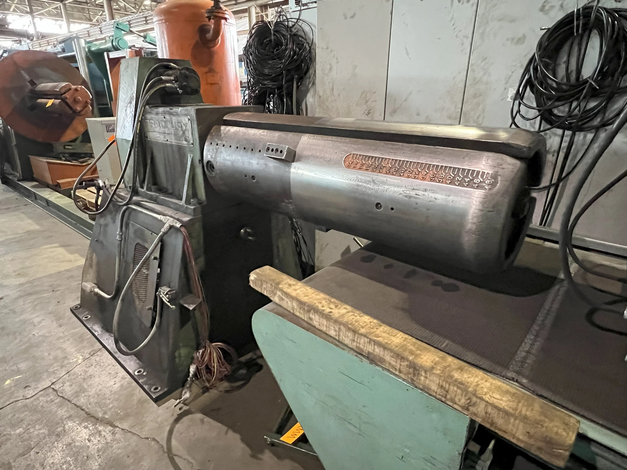 USED 2005 BRADBURY 48-20 UNC