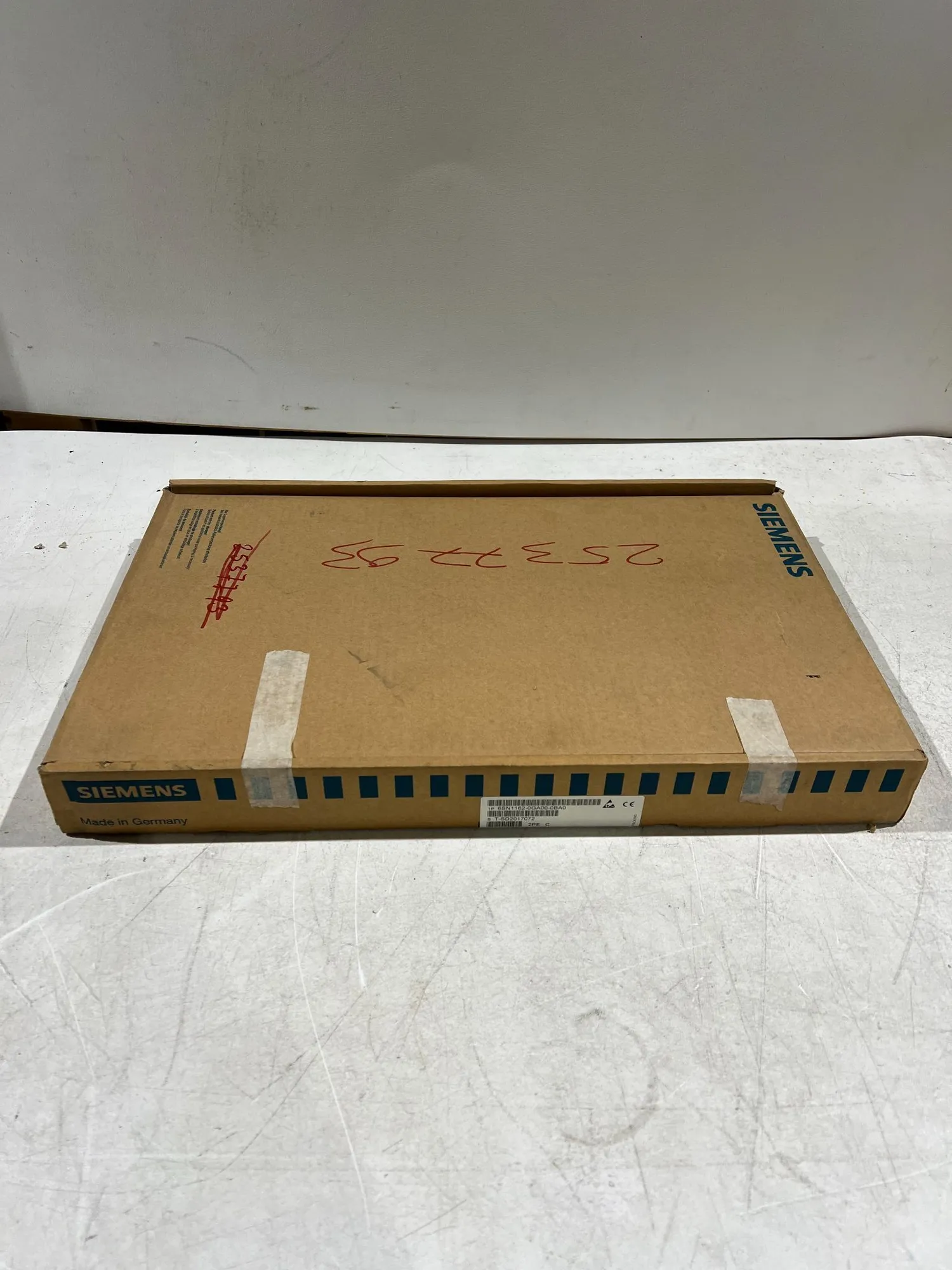 NEW SIEMENS 6SN1162-0GA00-0BA0