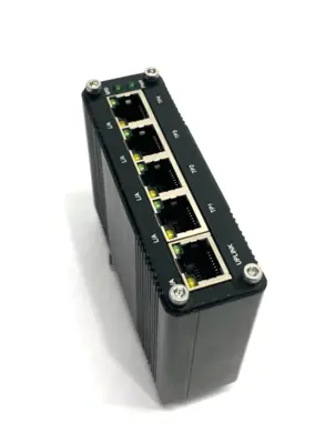 USED E-LINK MINIATURE 5-PORT GIGABIT ETHERNET SWITCH 4X10/100/1000BASE-TX