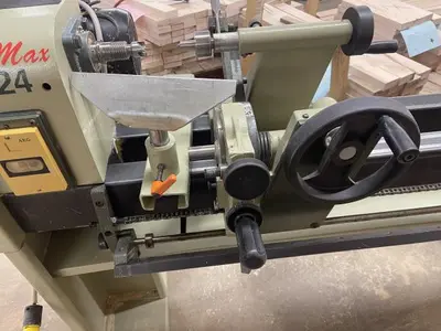 USED MAX T/124