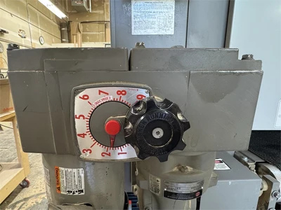 Used TIMESAVERS 137-1HP75 Wide Belt Sanders Oregon US | MachineryMax #1328284