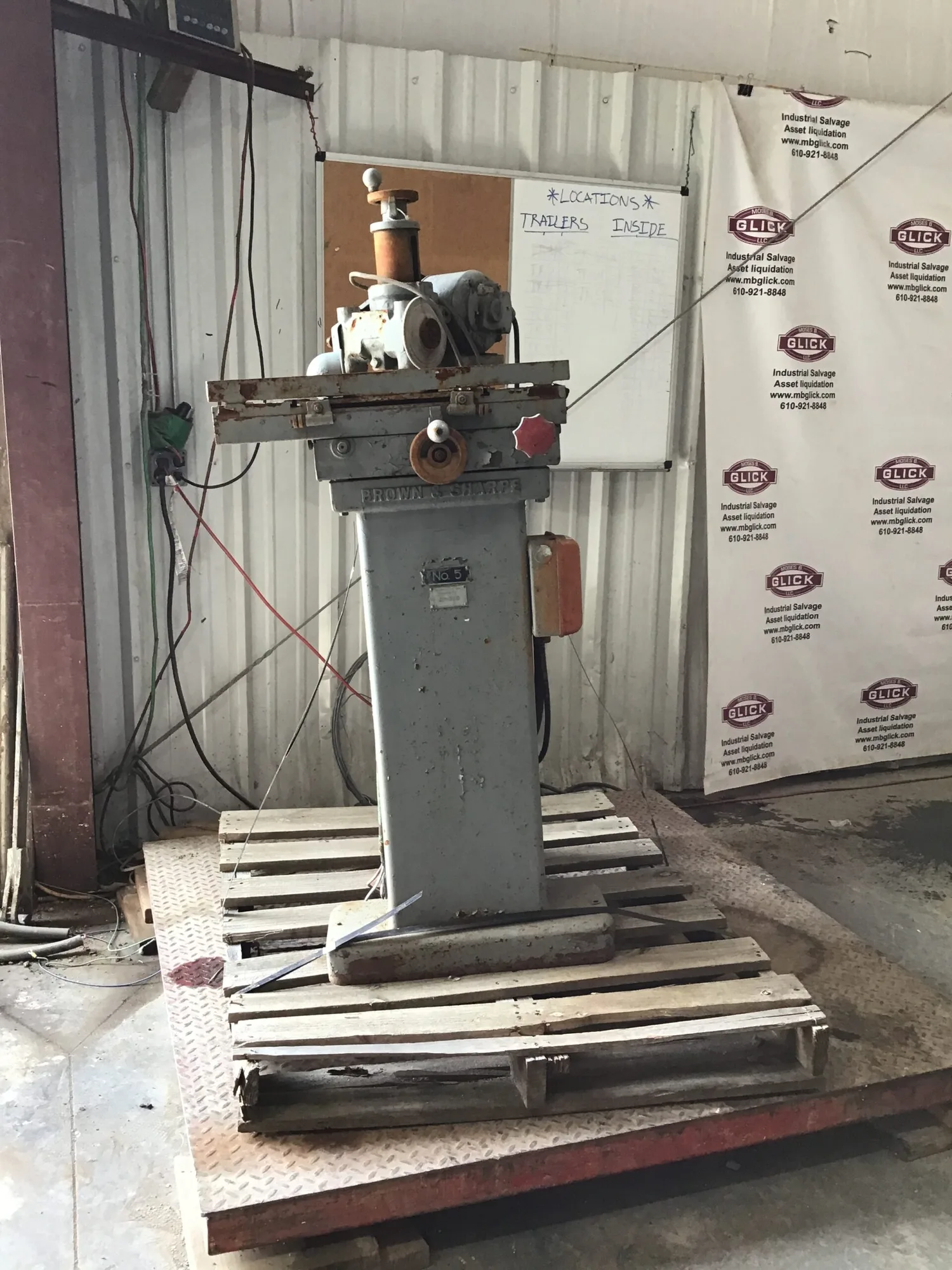 Brown & Sharpe Surface Grinder 220V Durable Equipment MD-370