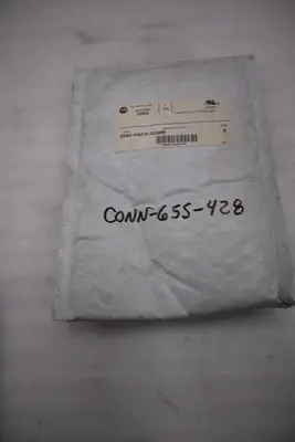 LOT OF 2 - ALLEN BRADLEY 2090-K6CK-D26M SER.B CONNECTOR - STOCK GF291A
