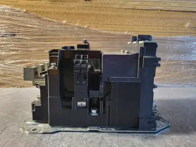Used ALLEN-BRADLEY 500F-EOD930 Switchgears British Columbia CA | Lenmark #242466