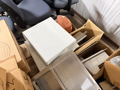Used HUGE LOT OF TOILET PAPER ROLL HOLDERS, AND PAPER TOWEL DISPENSERS. _UNKNOWN_ Janitorial Equipment Michigan US | Miedema Asset Management Group #1403027
