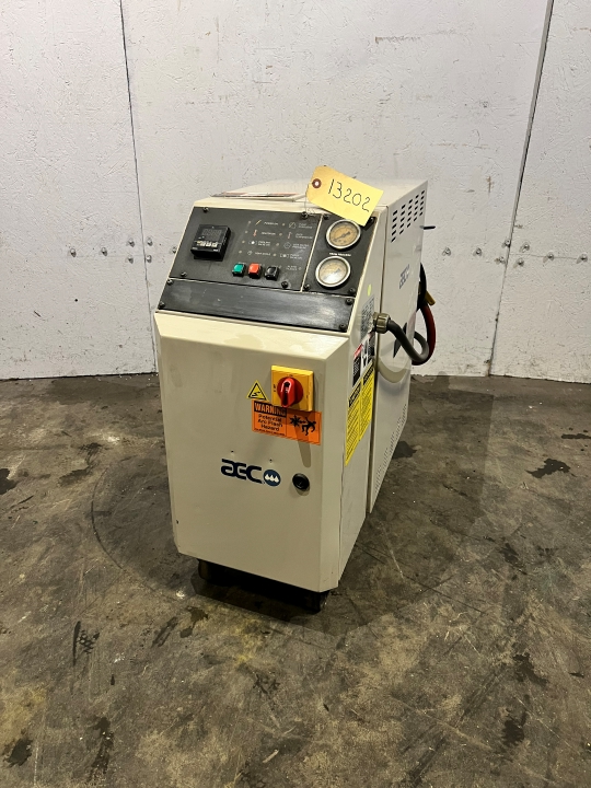 Used 2006 AEC TCU300 Temperature Controls Massachusetts US | Hunter Plastics #788033