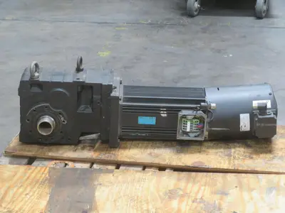 Used LENZE 19S35-RSOF3-ZOGO-KS5F42N-ROSU Motors (misc) Texas US | Aucto #1307114