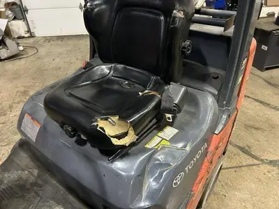 Used 2014 TOYOTA 8FGCU25 Misc Forklifts Illinois US | Somerset Equipment Sales #1567929
