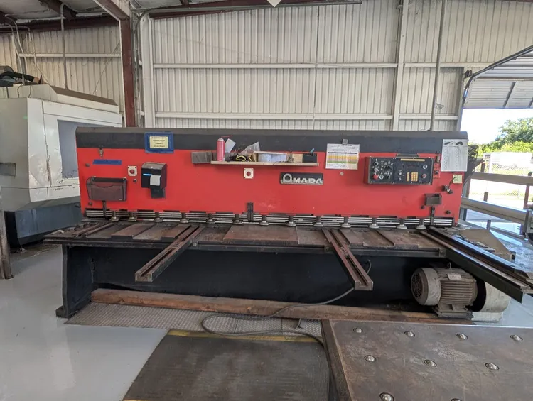 Used 1987 AMADA M-3060 Power Squaring Shears (Inch) Wisconsin US | Mac-Tech #1341407
