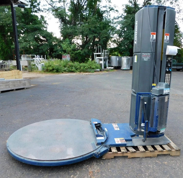 Used LANTECH Q 300 XT Wrapping Machines New Jersey US | Champion Trading Corporation #1471055