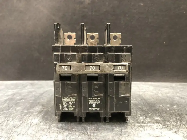 Used SIEMENS BQ3B070 Switchgears British Columbia CA | Lenmark #243980