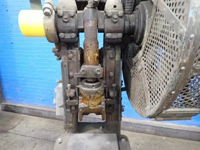 12" X 12" Obi Punch Press