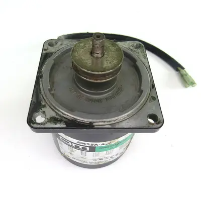 Oriental Motor 4IK25A-AW Induction Motor 100-115 Volt, 1200-1450 R/Min