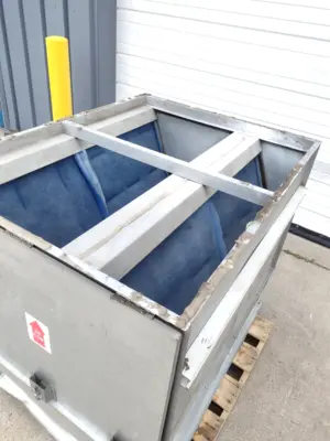 Used FILTRATION GROUP 1.5X2 VBANK SIDE ACCESS HOUSING Air Filtration Units Michigan US | Maverick Industrial Sales #1122750