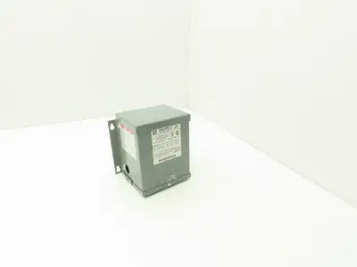 Square D 500SV46B Step Down Power Transformer 0.500KVA 1pH HV 120/240V LV 16/32V