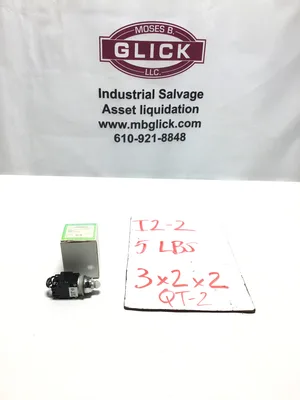 General Electric CR104D222 Oiltight Indicator Light