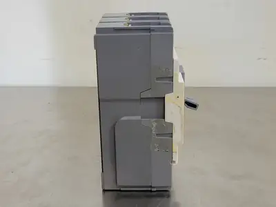 USED MEC ABS33B-30A