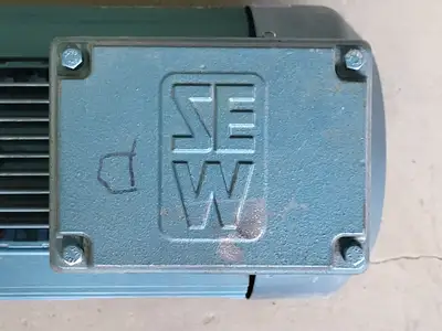 Used SEW-EURODRIVE SAF67DT100LS4 Motors (misc) British Columbia CA | Lenmark #246406
