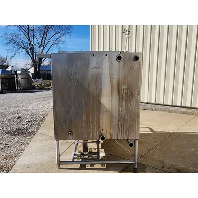 Used Dual Chamber Stainless Steel Liquid Holding Tank - 670 Gallon Cap.